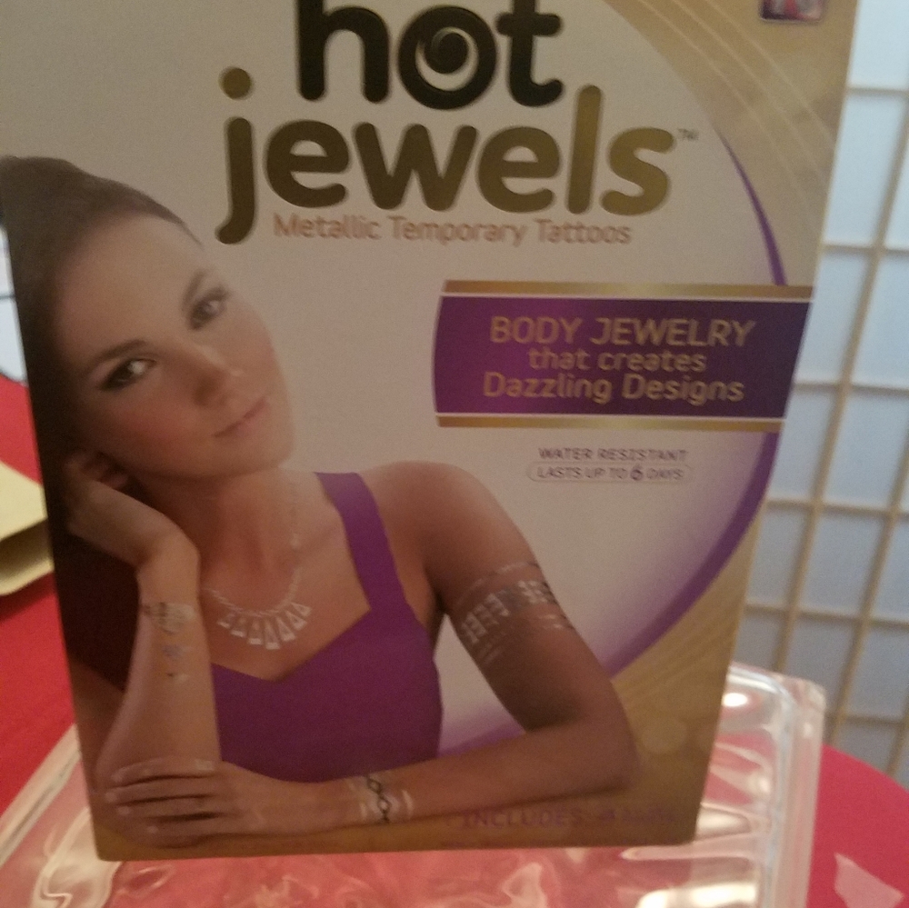 Hot jewels body art